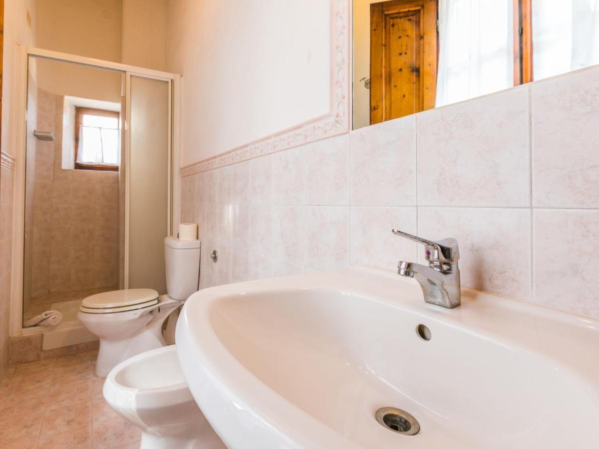 Apartment Giuggiolo - Giuggiolo 5 By Interhome Bibbiano  ภายนอก รูปภาพ